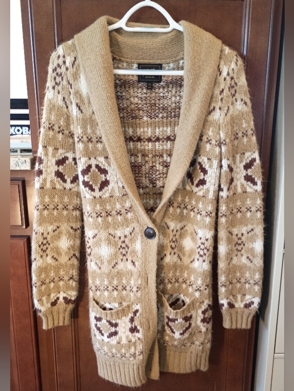 Pattered Knit Cardigan Sweater